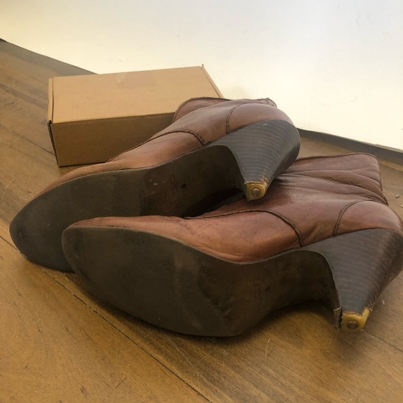 Aldo Brown Leather Ankle Boots Size 39 - Picture 3 of 3